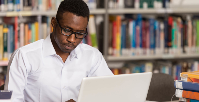 Disciplina nos estudos online: o passo a passo para estudantes de EAD