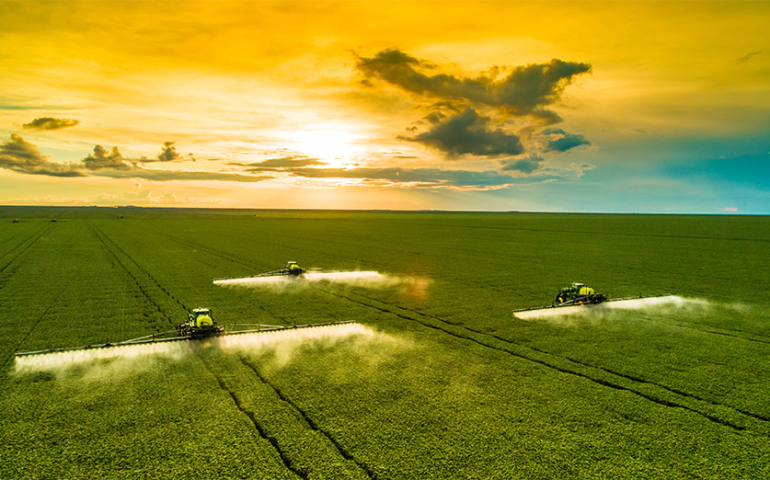 SP reduz a carga tributária de adubos e fertilizantes e aumenta benefício de ICMS dos frigoríficos e abatedouros