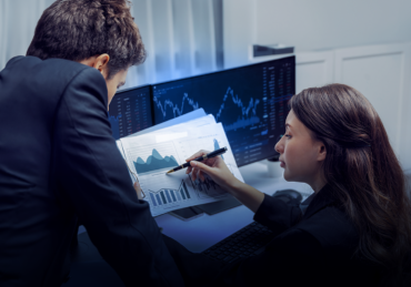 Buy side e sell side: qual a diferença e como funcionam no mercado financeiro?