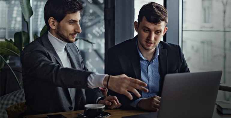 O novo ciclo de M&A pós-juros altos: quem vai dominar o mercado?